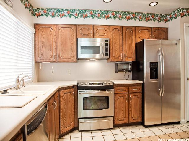 2011 Mapleview, Bountiful, UT 84010 — photo 11