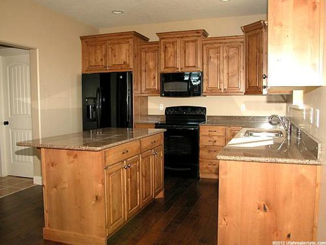 1058 E Elk Ridge Dr, Smithfield, UT 84335 — photo 4
