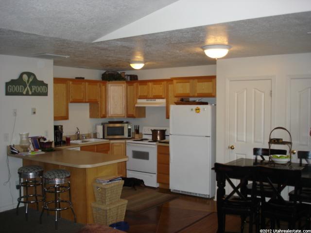 4853 S 250 W, Washington Terrace, UT 84405 — photo 3