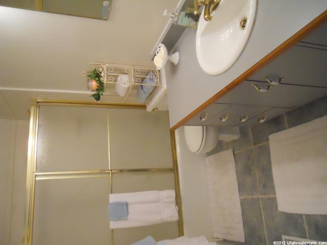 423 E 400 N, Bountiful, UT 84010 — photo 7