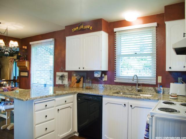 524 E Chelsea Dr S, Bountiful, UT 84010 — photo 7