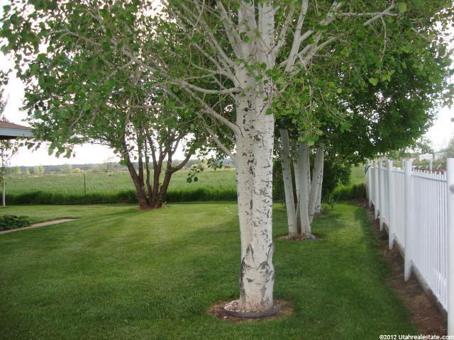 8386 E 2000 N, Gusher, UT 84026 — photo 2