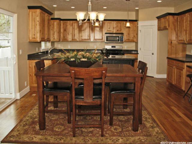 589 E Park Plaza S, Midvale, UT 84047 — photo 4
