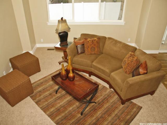 589 E Park Plaza S, Midvale, UT 84047 — photo 5