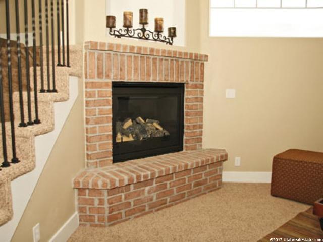589 E Park Plaza S, Midvale, UT 84047 — photo 7