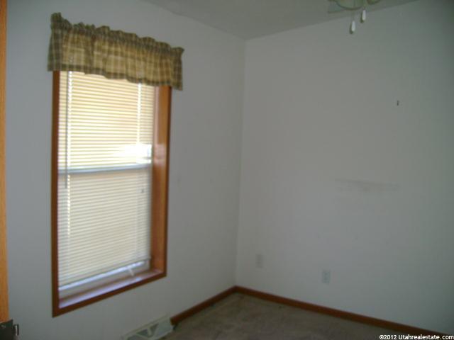 484 W 2100 S, Vernal, UT 84078 — photo 4