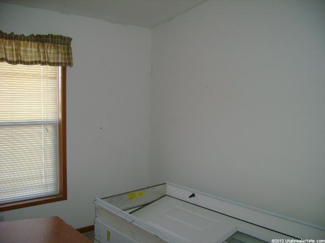 484 W 2100 S, Vernal, UT 84078 — photo 6