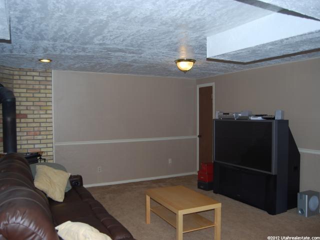367 E 2520 N, North Logan, UT 84341 — photo 6