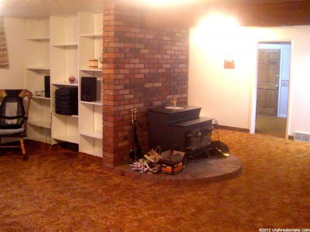 180 Apple Dr, Hyrum, UT 84319 — photo 3
