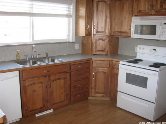 538 W 250 S, Vernal, UT 84078 — photo 4