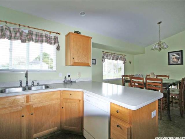 210 S 900 W, Tremonton, UT 84337 — photo 6