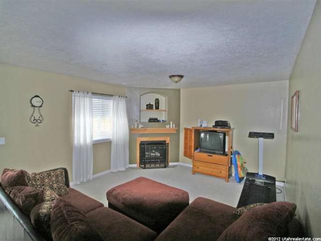 210 S 900 W, Tremonton, UT 84337 — photo 9