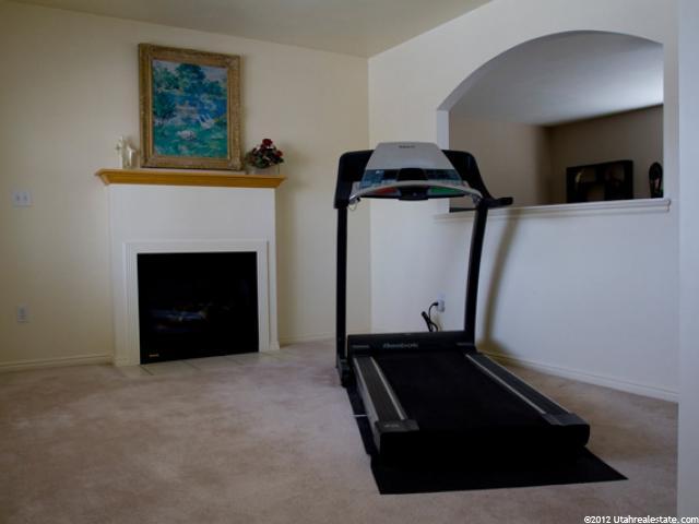 153 E 2400 S, Clearfield, UT 84015 — photo 2
