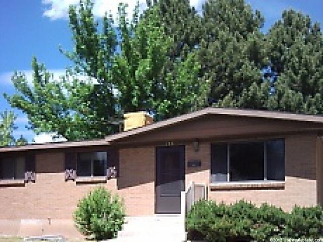 198 N Green Dr, Layton, UT 84041 — photo 2