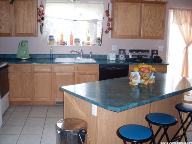 363 S 675 E, Hyrum, UT 84319 — photo 5