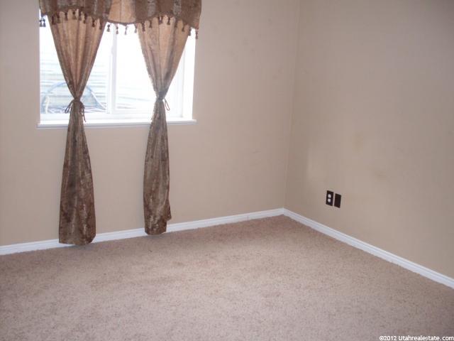 363 S 675 E, Hyrum, UT 84319 — photo 9