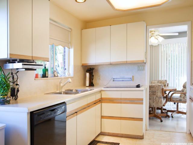 1277 N 850 E, Bountiful, UT 84010 — photo 8