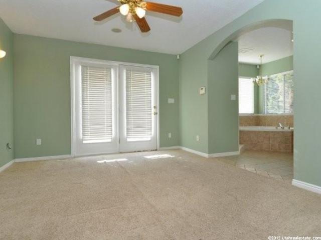667 E 2650 N, North Ogden, UT 84414 — photo 7