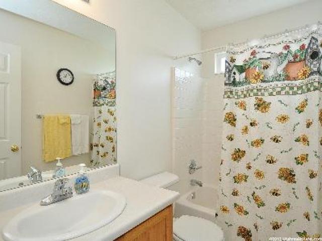 5241 S 4000 W, Roy, UT 84067 — photo 8