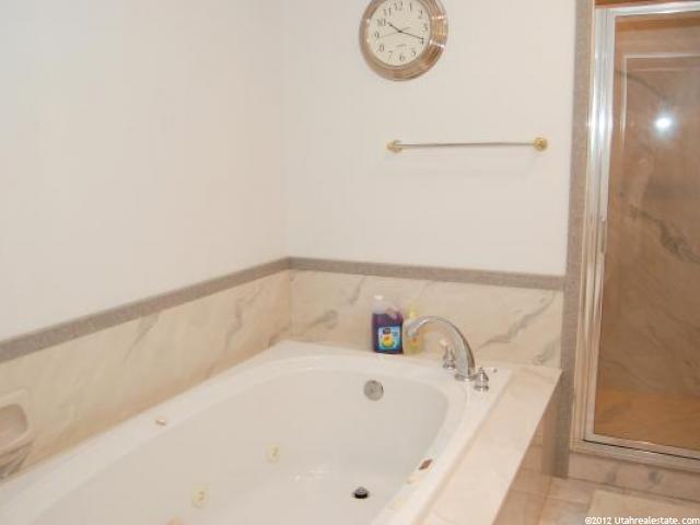 62 Hillsborough Dr, Pleasant View, UT 84414 — photo 9