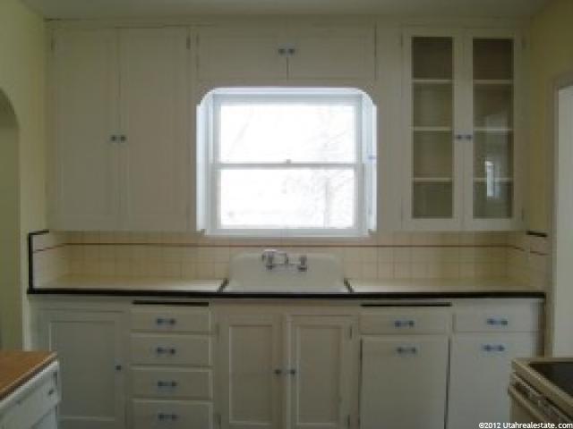 1398 E 2100 N, North Logan, UT 84341 — photo 2