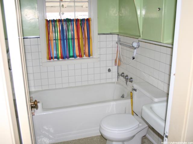 54 S 100 W, Moroni, UT 84646 — photo 8