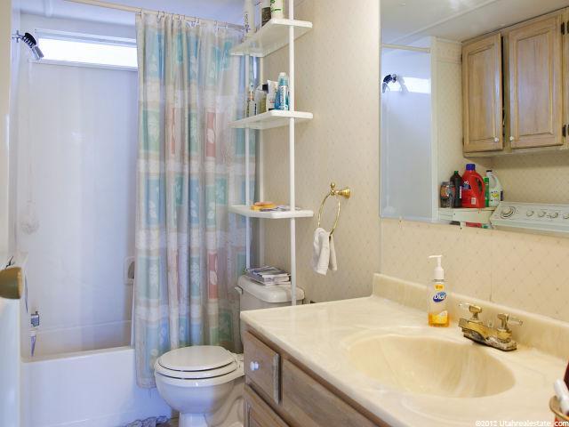 3800 S 1900 W #45, Roy, UT 84067 — photo 9