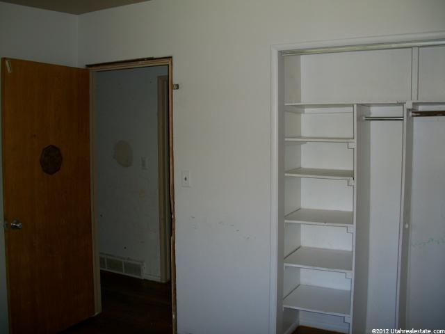 172 N Hawthorne, Layton, UT 84041 — photo 11