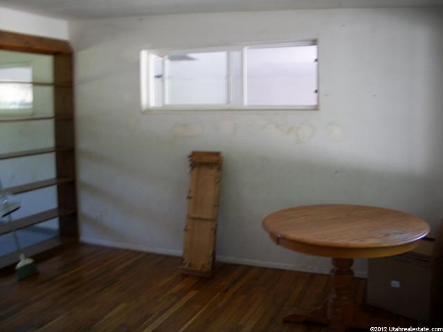 172 N Hawthorne, Layton, UT 84041 — photo 4