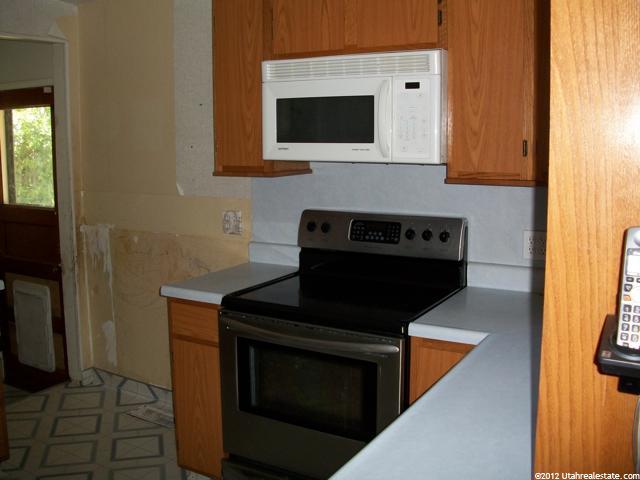 172 N Hawthorne, Layton, UT 84041 — photo 6