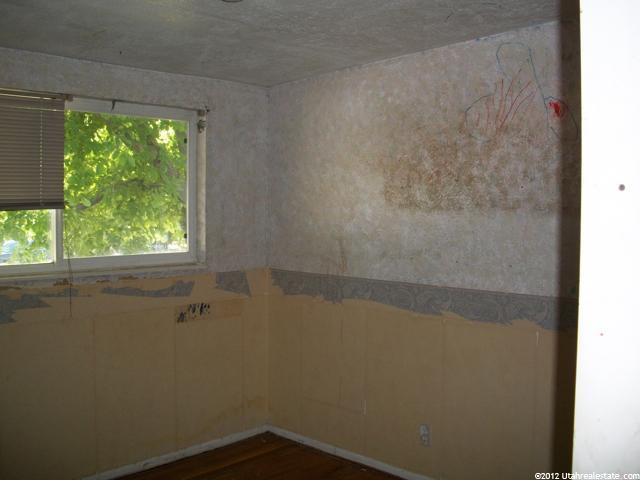 172 N Hawthorne, Layton, UT 84041 — photo 9