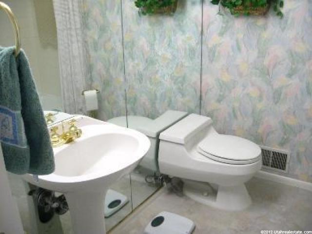 876 E 1025 S, Ogden, UT 84404 — photo 8