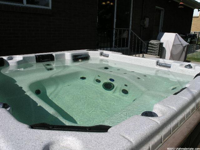 108 E 1700 S, Bountiful, UT 84010 — photo 6