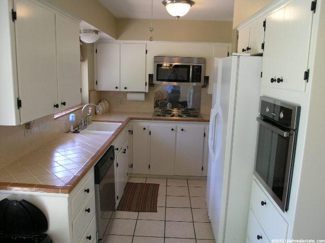 108 E 1700 S, Bountiful, UT 84010 — photo 8