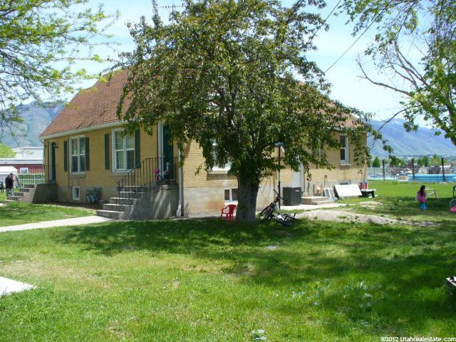 158 E 2600 N, North Logan, UT 84341 — photo 5