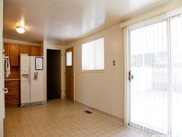 899 E Carnation Dr, Sandy, UT 84094 — photo 6