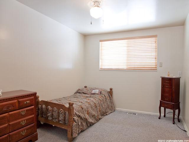 899 E Carnation Dr, Sandy, UT 84094 — photo 7