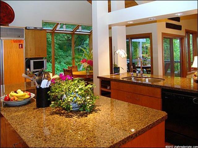 2039 E Maple Hollow Way S, Bountiful, UT 84010 — photo 6