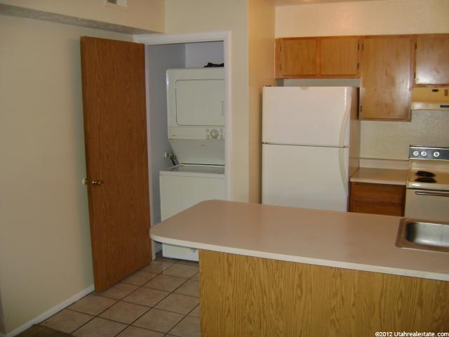 1212 E Waterside Cv #10, Midvale, UT 84047 — photo 2