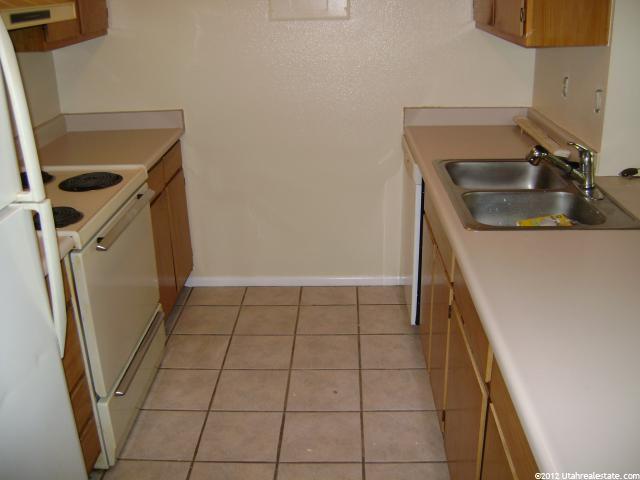 1212 E Waterside Cv #10, Midvale, UT 84047 — photo 3