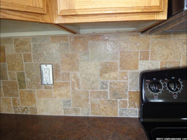 1211 W 1075 N, Clinton, UT 84015 — photo 5