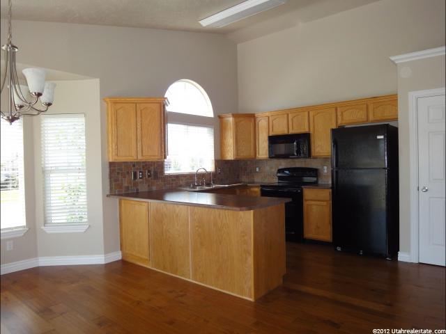 1211 W 1075 N, Clinton, UT 84015 — photo 7