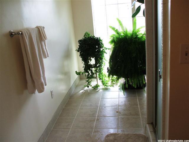 1642 E Victory Ln, Ogden, UT 84404 — photo 11