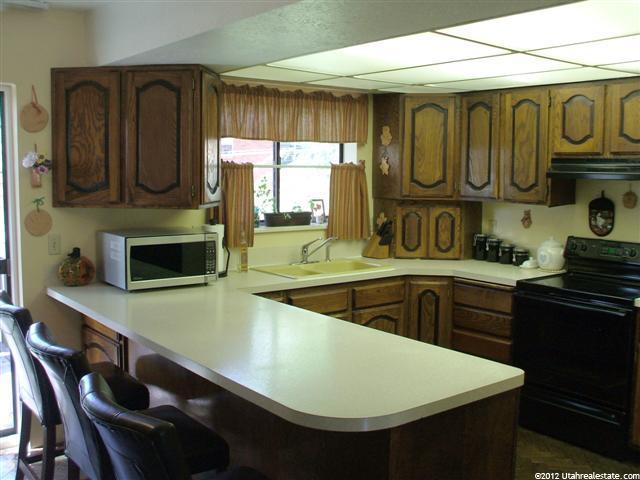 1642 E Victory Ln, Ogden, UT 84404 — photo 3
