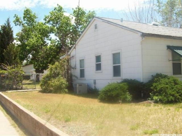 492 N Main St E, Clearfield, UT 84015 — photo 5