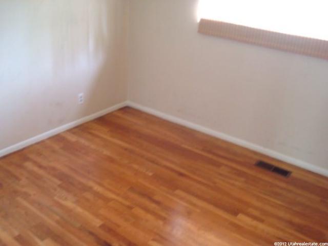 4662 S 2575 W, Roy, UT 84067 — photo 6