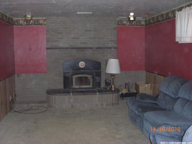 576 E 350 S, Hyrum, UT 84319 — photo 5
