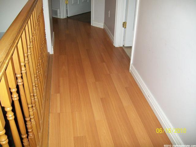 572 E 2100 S, Clearfield, UT 84015 — photo 4