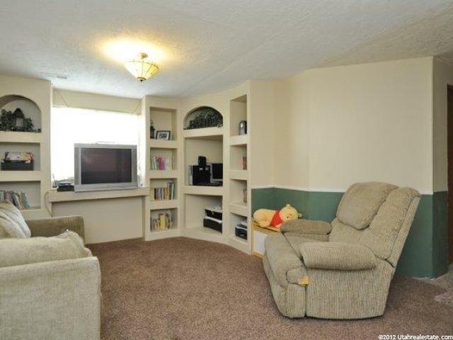 2017 S Lake Mesa, Syracuse, UT 84075 — photo 10