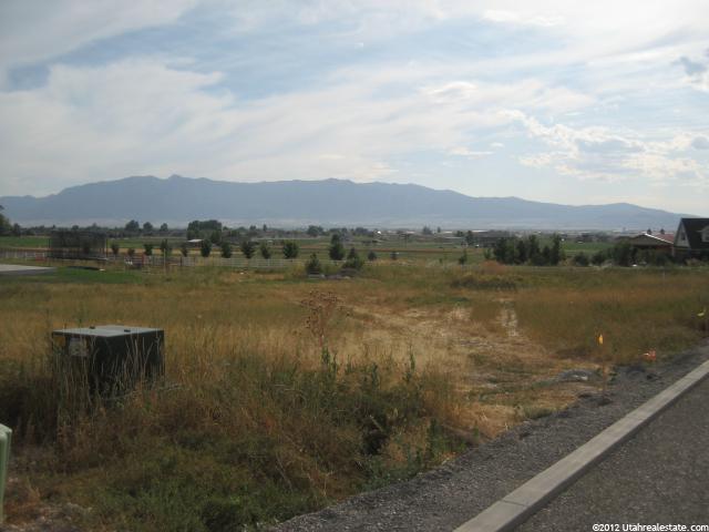 549 S 250 E #3, Hyde Park, UT 84318 — photo 3